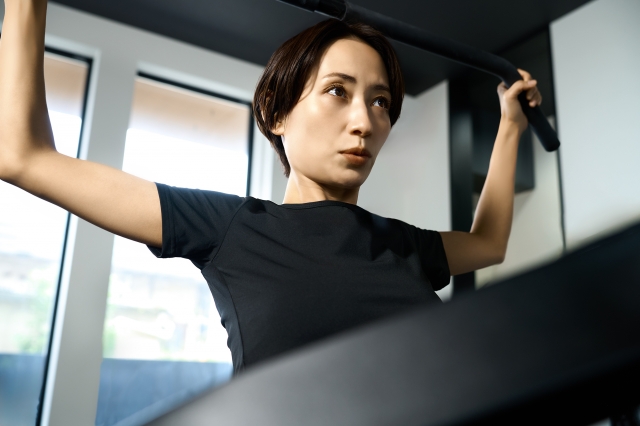 筋力トレーニングによるダイエット中こそ、青汁を