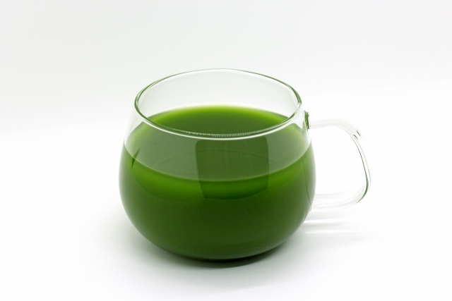 青汁を飲むなら国産？オーガニック？無添加か？